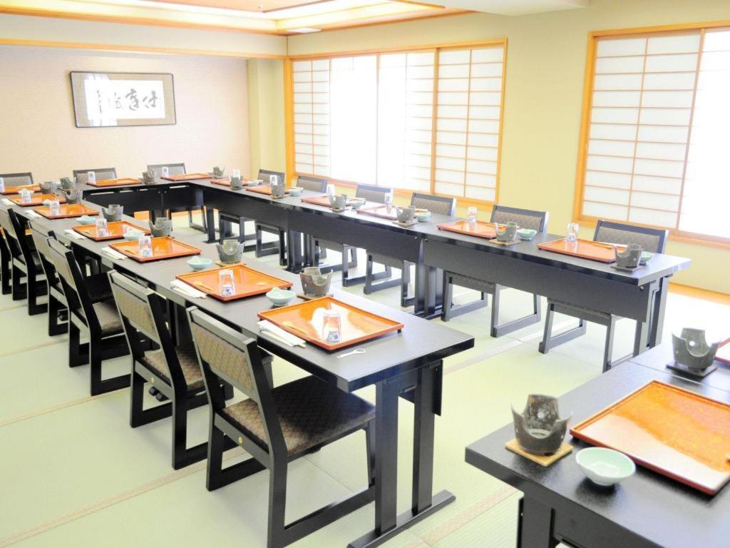 Tateyama Kokusai Hotel Toyama Station Eksteriør billede