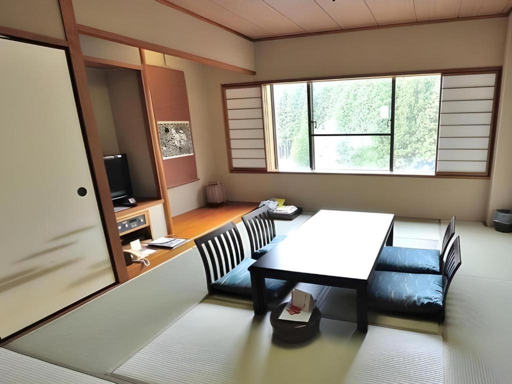 Tateyama Kokusai Hotel Toyama Station Eksteriør billede
